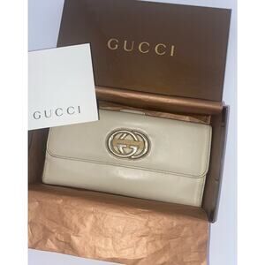 Authentic Gucci Long‎ Wallet Beautiful